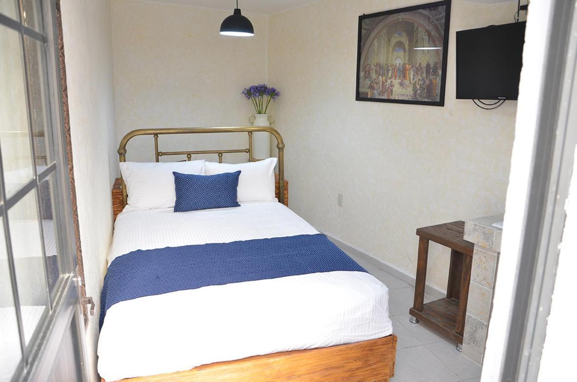 Guest house Casa Real Coyoacan Mexico City