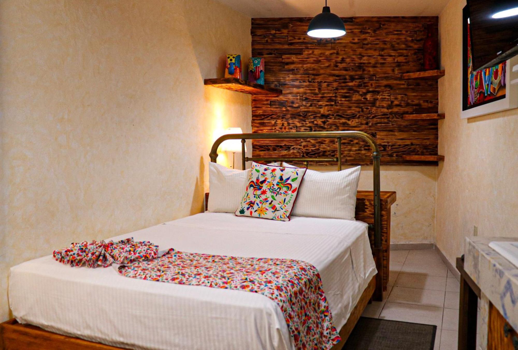 Guest house Casa Real Coyoacan Mexico City